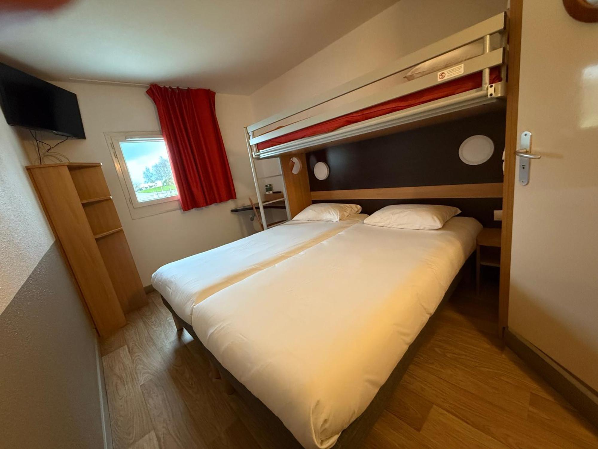 B&B Hotel Lisieux Parc Des Expositions Екстер'єр фото