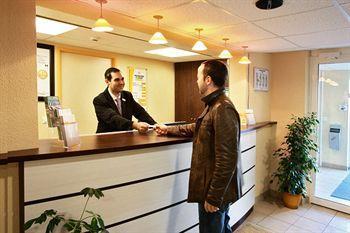 B&B Hotel Lisieux Parc Des Expositions Екстер'єр фото